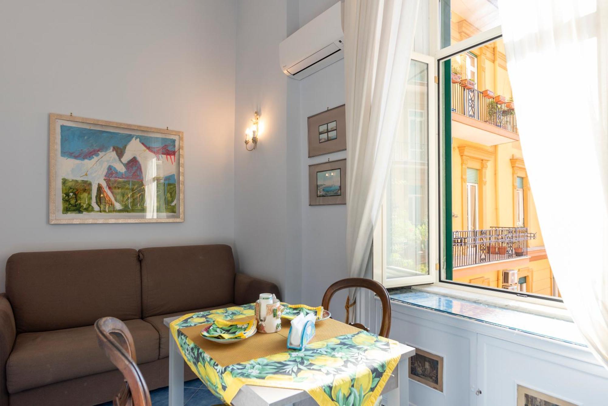 נאפולי B&B Le Stanze Dei Mille מראה חיצוני תמונה